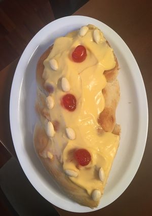 Una foto de Rosca o trenza de pascua