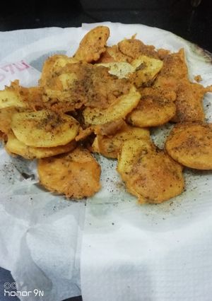 A picture of Potato Chop Pakoda.