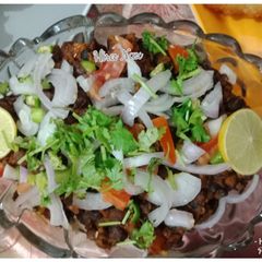 A picture of Choley with Sanfaz Chaat Masala.