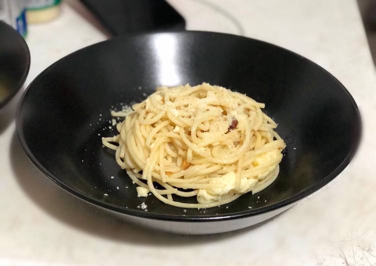 Spaghetti tipo al burro