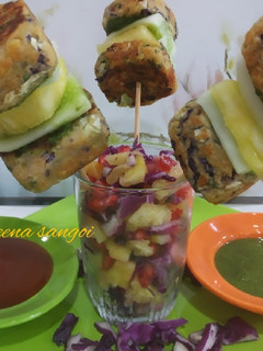 A picture of Multi dal cabbage and mint grill Rice tikki bites.