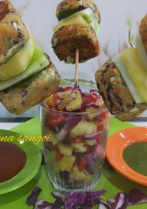 A picture of Multi dal cabbage and mint grill Rice tikki bites.