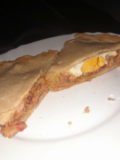 Una foto de Tarta de atún y arvejas💫
