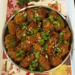 A picture of Dinner today leftover rice kofta.