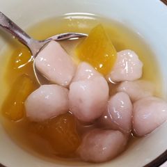 A picture of Taro sweet potato balls.