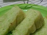 Cake tape ketan hijau kukus moist