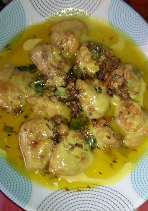 A picture of Karhi pakore.