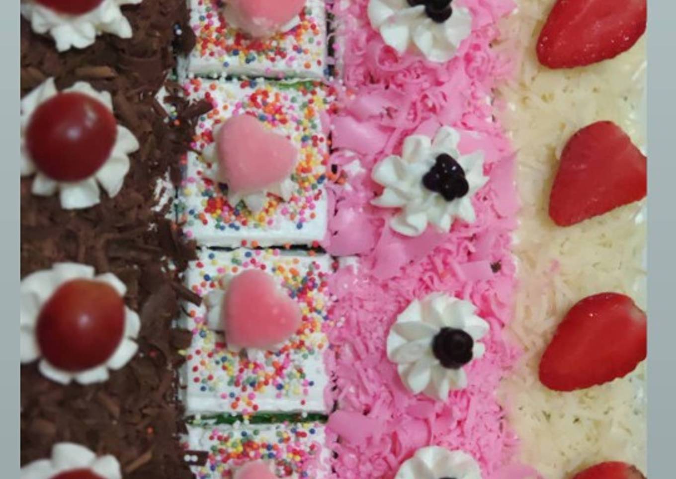 Kue bolu potong hias simpel