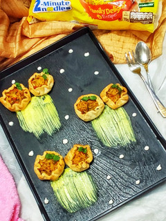 A picture of White sauce maggi mini galettes.