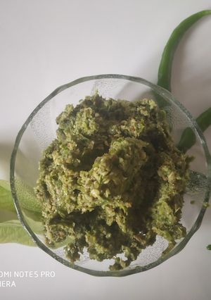 A picture of Organic thecha or chutney.