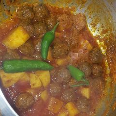 A picture of Kofta (allu masala).