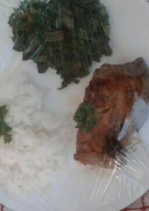 A picture of Steamed rice,grilled chicken and fried spinach.