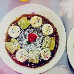 A picture of Biscuit cake.