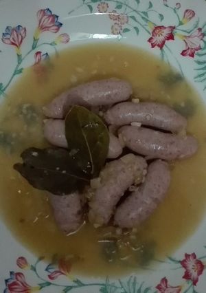 Una foto de Salchichas al vino