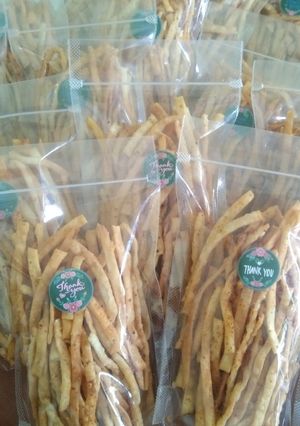 Foto resep Stik Bawang Renyah untuk Jualan