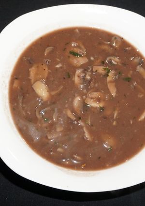 A picture of Muhroom sauce.