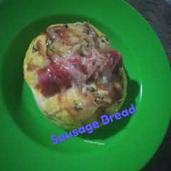 A picture of Sausage Bread.