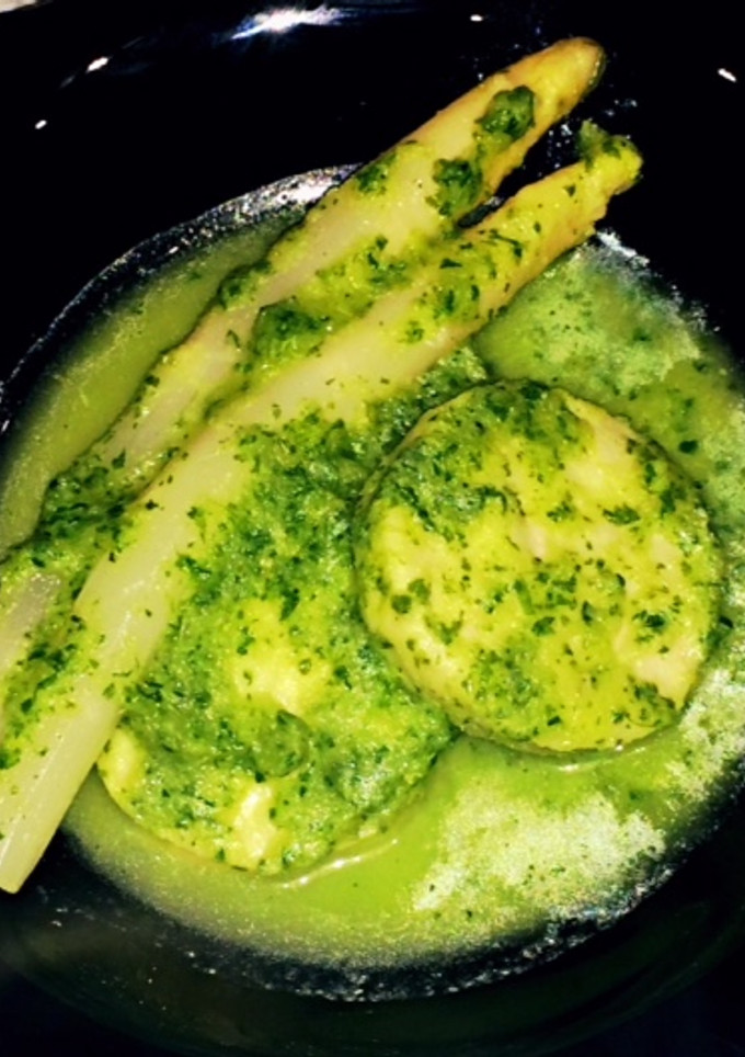 Una foto de Merluza en salsa verde