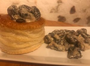 Une photo de Croûtes aux morilles