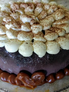 Una foto de Torta sin horno con flan!!!!