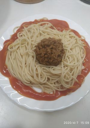 Una foto de Spaghettis con carne Clooney