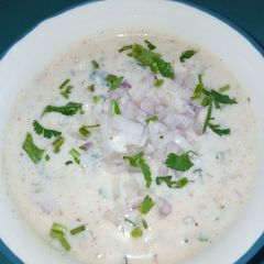 Onion Yoghurt Dip A picture of Onion Yoghurt Dip.
