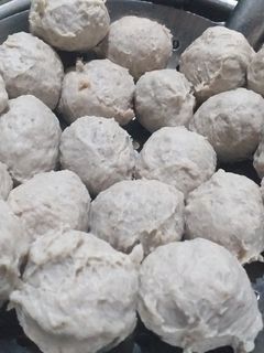 Foto resep Bakso sapi kenyal alami