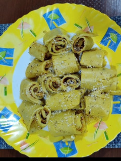 ખાંડવી (Khandvi Recipe In Gujarati) રેસીપી મુખ્ય ફોટો