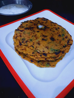 मेथी पराठा (methi paratha recipe in Hindi) रेसिपी मुख्य फोटो