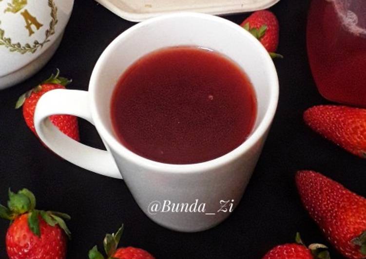 43. Sirup Strawberry (HomeMade)