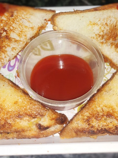 आलू सैंडविच (Aloo Sandwich recipe in hindi) रेसिपी मुख्य फोटो