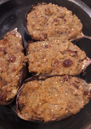 Une photo de Aubergines farcies au boulgour à l'indienne
