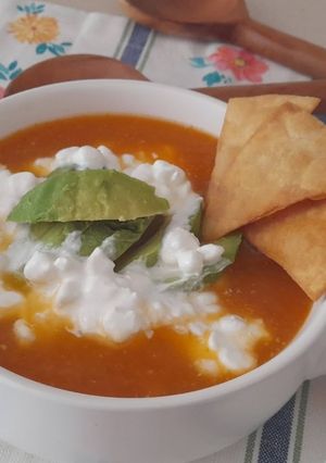 A picture of Aztec Soup or Mexican Tortilla Soup -with Tortilla Chips-.
