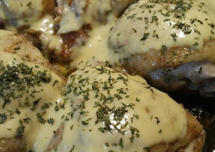 Easiest Way to Prepare Ultimate Julia Child&#39;s Chicken with Hollandaise Sauce