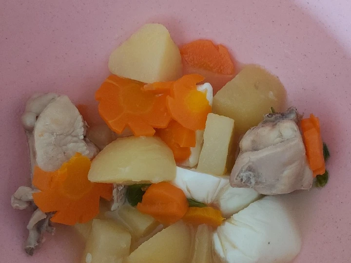 Cara Mudah Membuat Resep Sup ayam enak simple yang Uenak Anti Ribet, Uenak Banget