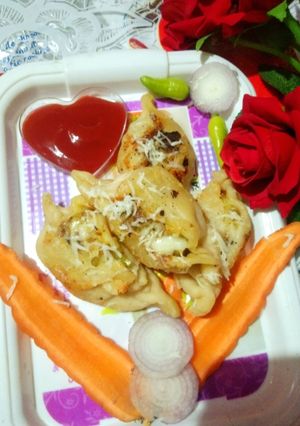ওপেন চিজি সমোসা(open cheesy samosa recipe in Bengali) রেসিপির প্রধান ছবি