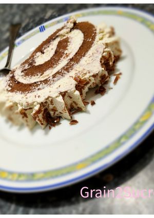 Une photo de Bûche de Noël au chocolat et crème vanille