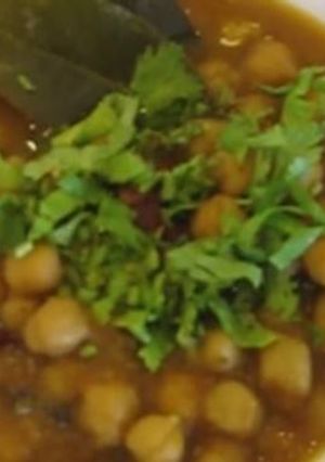 जीरो आयल छोले (Zero oil chole recipe in hindi) रेसिपी मुख्य फोटो