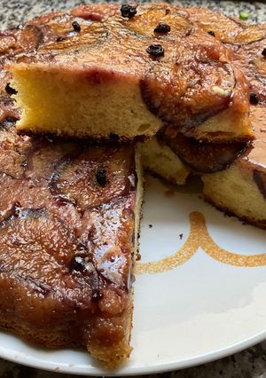 Une photo de 🪺Cake figues 🪵de sollies 🍂