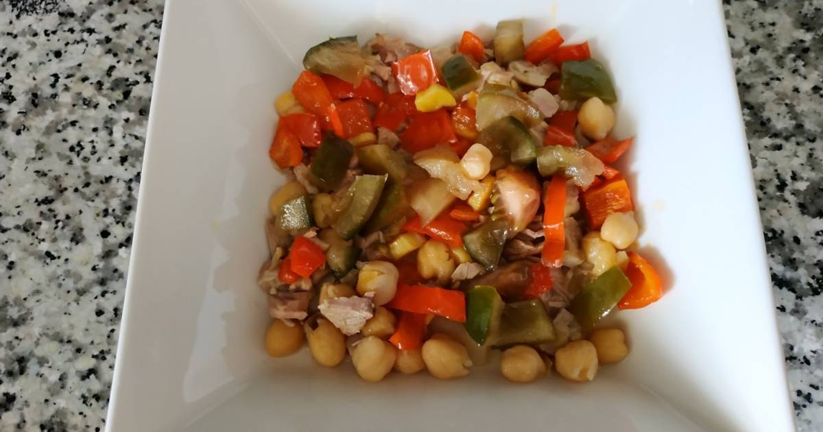 Ensalada de garbanzos y pollo 32 recetas caseras Cookpad