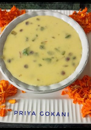 A picture of Thandi Powdered Makhana Kesar Pista Kheer.