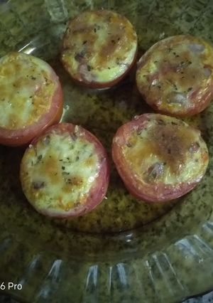 A picture of Cheese stuffed tomatoes#cookingwithtomatoes#4weekschallenge.