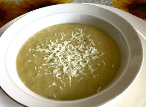 Una foto de Crema de Vegetales con Queso