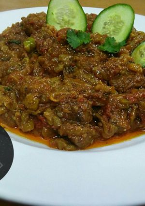 A picture of Tori/torai gosht.