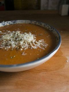 Una foto de Crema de pimientos asados