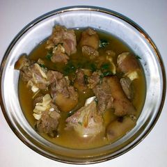 A picture of Goat meat pepper with utazi.