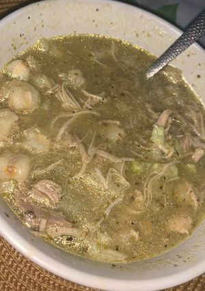 A picture of Green Chicken Pozole.