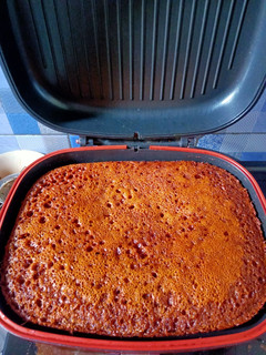 Foto resep Bolu sarang semut / bolu karamel