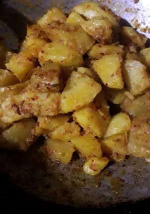 A picture of Dry aloo.