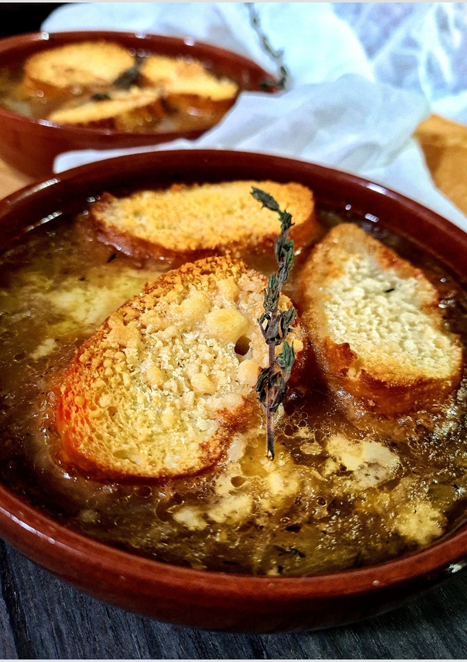 Una foto de Sopa de cebolla